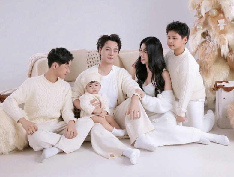 Sao Việt làm đám cưới ở chùa: Công Vinh chọn quy y theo Thủy Tiên, Đoàn Minh Tài xứng đôi với vợ kém 16 tuổi - 11