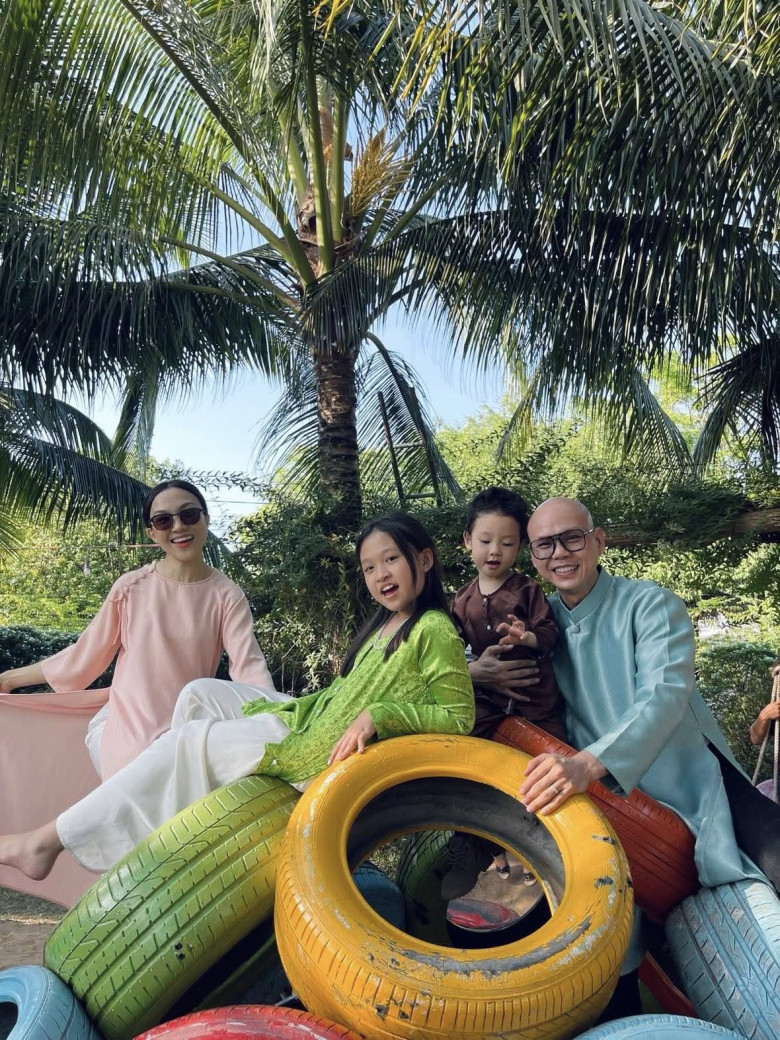 Con sao Việt nhận giải thưởng nghệ thuật năm 2025: Ái nữ Phan Đinh Tùng chuẩn bị đi Pháp, "ông hoàng nhạc đỏ" có người nối nghiệp - 5