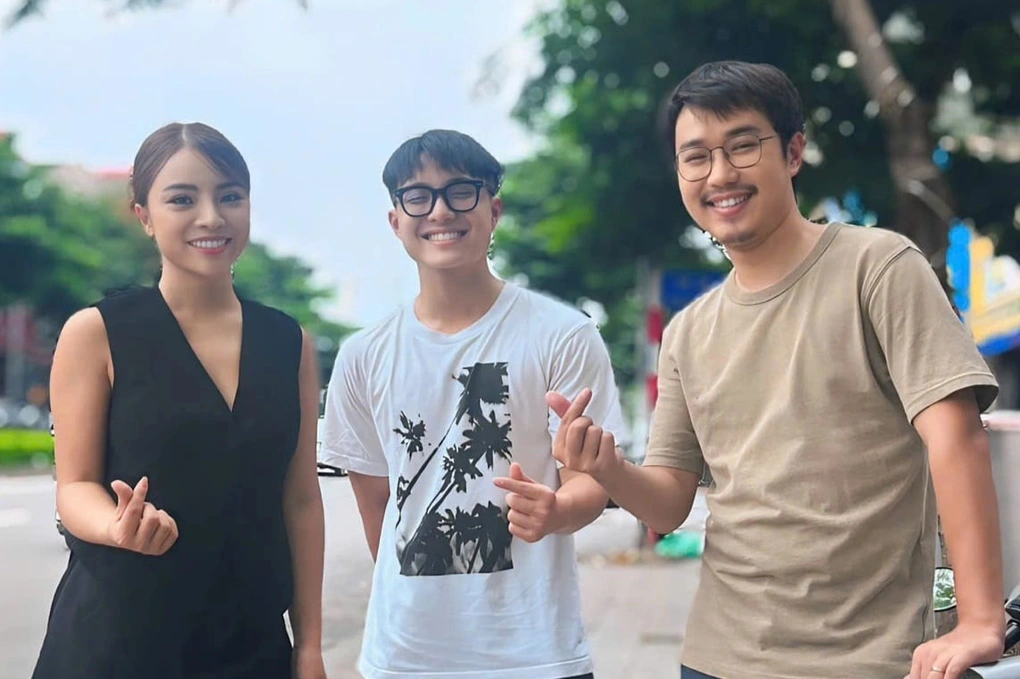 Con sao Việt nổi tiếng ở trường đại học: Quý tử của NSND Xuân Bắc đỗ Học viện Ngoại giao, con trai Thảo Vân thành nam chính - 8