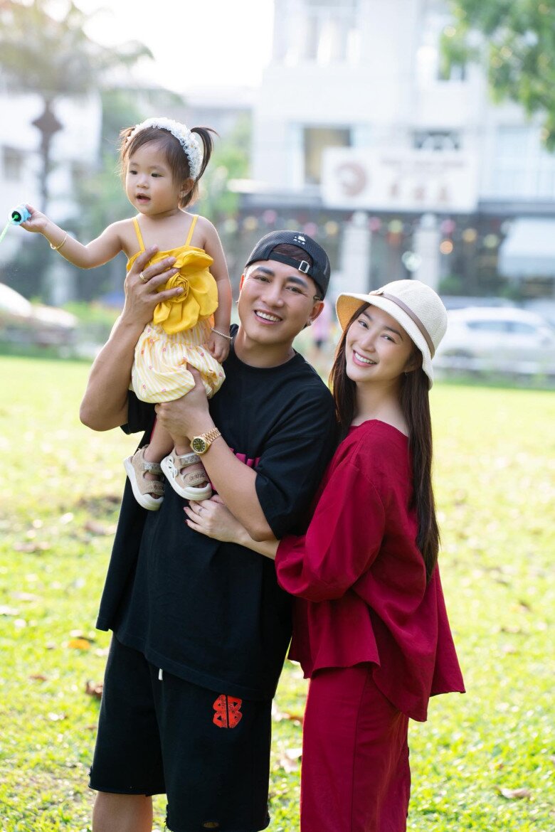 Sao Việt 24h: Bé Bo nhà Hòa Minzy 6 tuổi đăng status hút gần 200.000 like, trầm ngâm vì "3 năm chưa trả lời hết comment" - 10