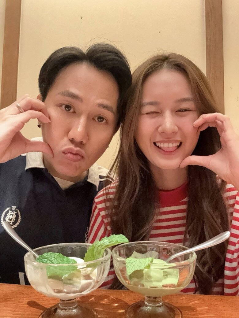 Sao Việt 24h: Grammy con gái Gia Bảo và Thanh Hiền chụp ảnh ở trường cũng thành "cực phẩm", đẹp trong trẻo ở tuổi 11 - 14