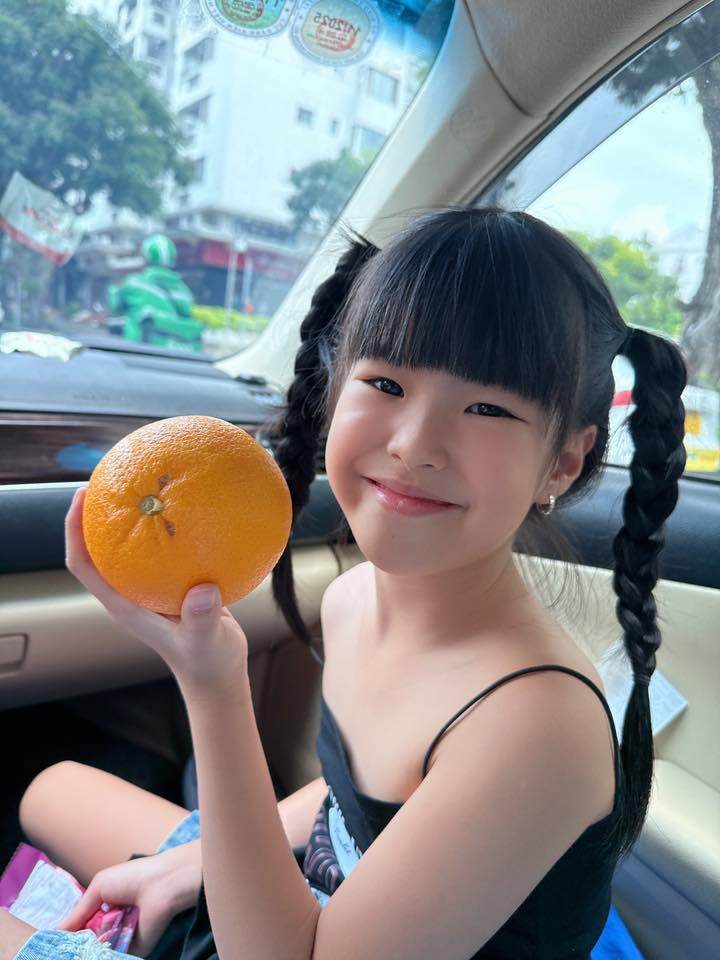 Sao Việt 24h: Con trai MC Mai Ngọc hơn 7 tháng tuổi sở hữu vóc dáng "vượt chuẩn", nghe số đo khiến các "mẹ bỉm" ao ước - 6