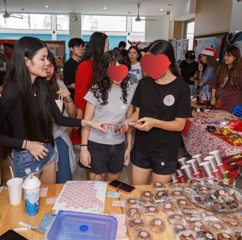 Sao Việt 24h: Phương Oanh gây chú ý với ngoại hình gầy đi thấy rõ trong lần hiếm hoi xuất hiện trở lại - 6