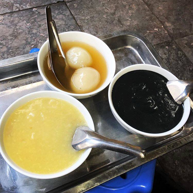 3 quán bán món bánh đặc sản mùa đông Hà Nội: Tồn tại mấy chục năm khách vẫn xếp hàng, bán 3 tiếng &#34;hết bay&#34; 4 thùng bánh - 2