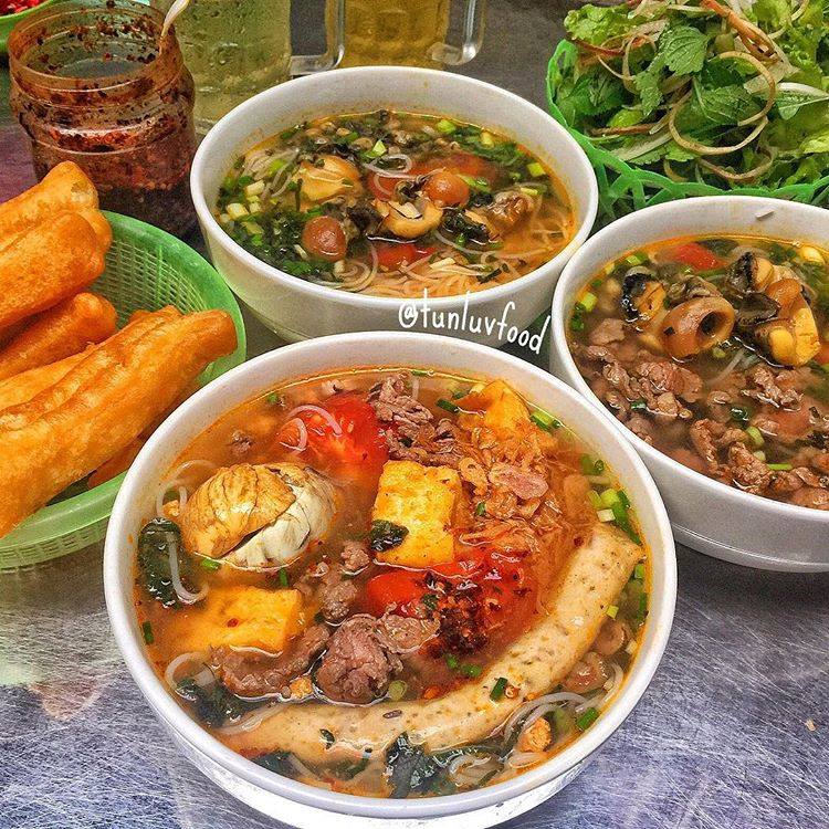 "Ăn sập" 5 quán bún ốc lâu đời nhất Hà Nội: Con ốc nào cũng béo núc, quán vỉa hè đông nghịt khách ngày bán cả nghìn bát - 3