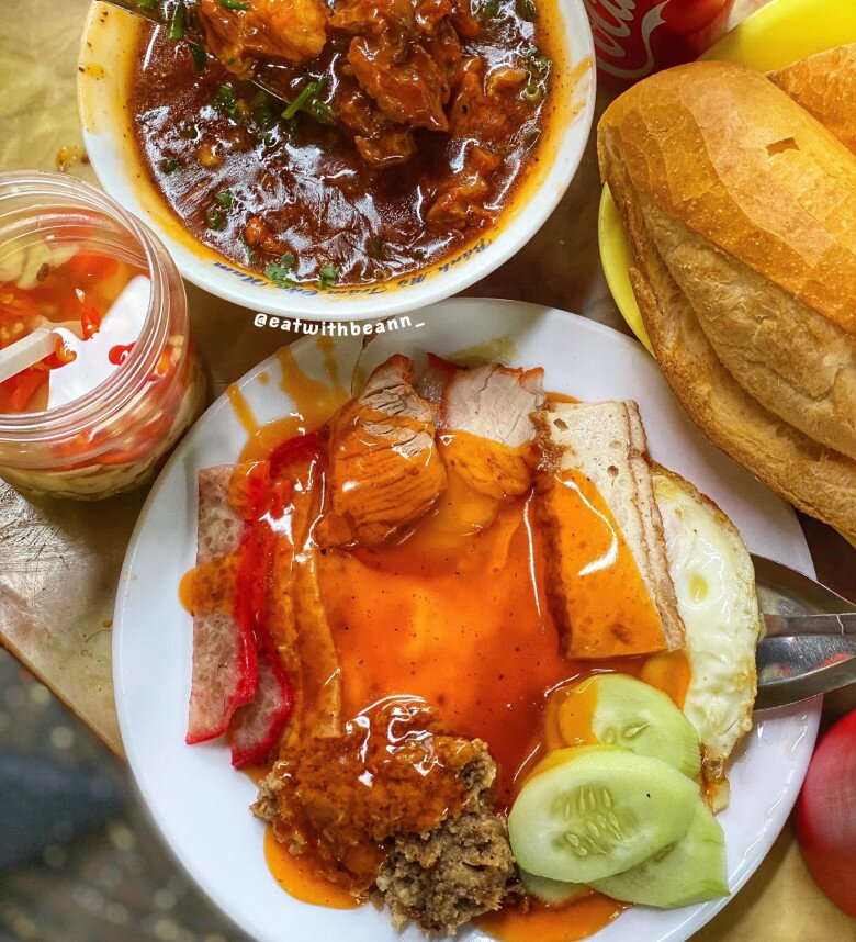 Trời lạnh rồi đi ăn bánh mì sốt vang thôi: 2 địa chỉ uy tín nhất Thủ đô, tồn tại mấy chục năm khách vẫn ghé nườm nượp - 3