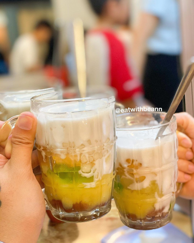 Giữa lòng thủ đô có 4 quán chè "trường tồn" với thời gian: Tồn tại mấy chục năm đến nay vẫn nườm nượp khách mỗi ngày - 8