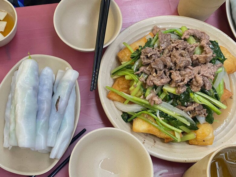 Ít ai biết &#34;sự tích&#34; về món phở cuốn trứ danh Hà Nội: Quán ăn đầu tiên &#34;phát minh&#34; ra xuất sắc được Michelin vinh danh - 3