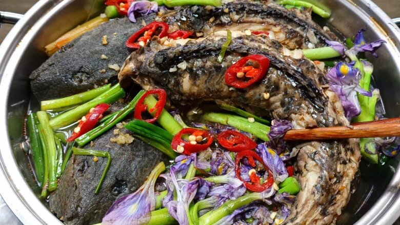 Loài cá nghe tên lạ có vẻ ngoài xấu xí là đặc sản độc lạ miền Tây, xưa bị ghét bỏ nay người dân lùng ăn - 4