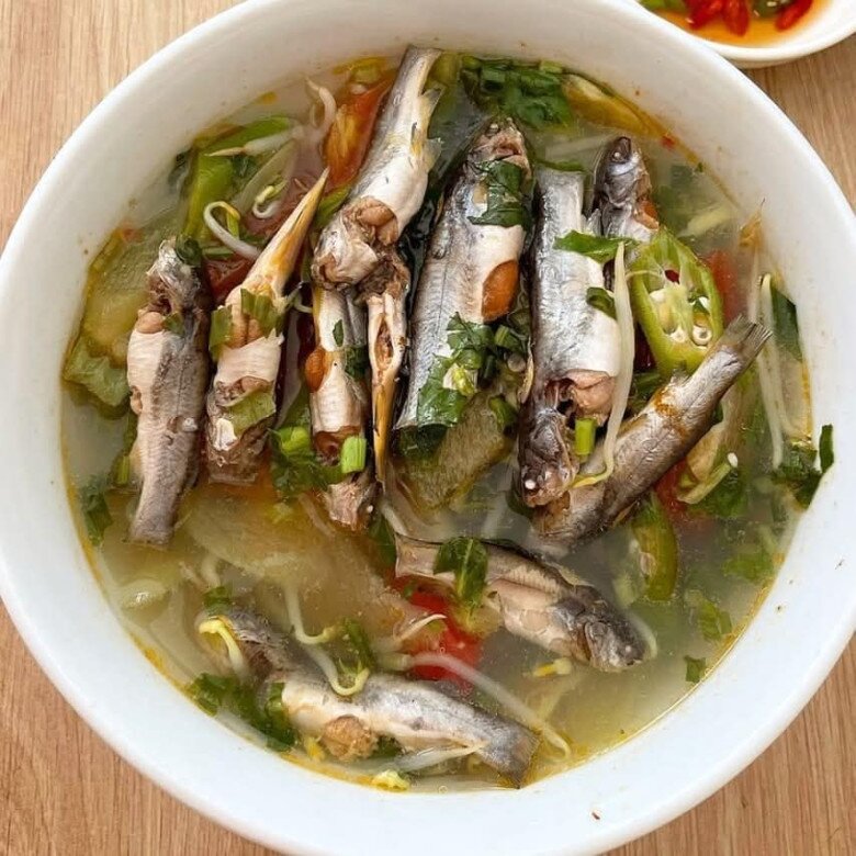 Loài cá nhỏ xíu bụng chứa đầy trứng vàng ươm, là món &#34;quà quê&#34; của người miền Tây nhưng ăn là &#34;ghiền&#34; - 5