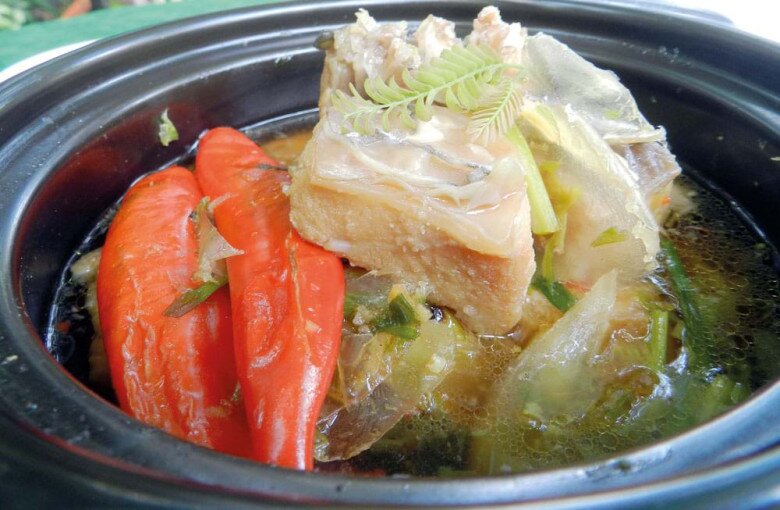 Loài cá tên lạ có lưng hơi gù, phóng vọt như tên, ăn được cả vảy vì giòn sần sật lại béo thơm "gây nghiện" - 3