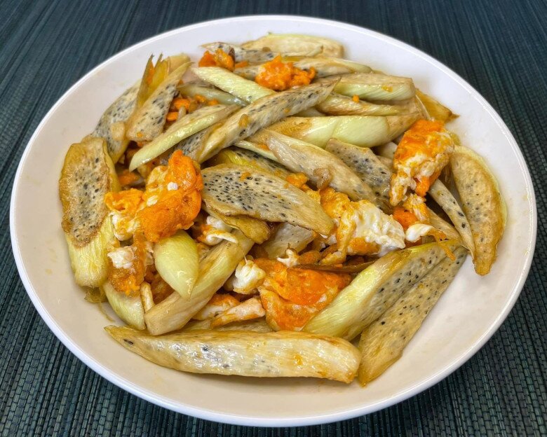 Loại củ mọc từ dưới bùn xưa chỉ người Ninh Bình ăn nay thành đặc sản chị em &#34;săn lùng&#34;, mỗi năm chỉ xuất hiện vài tuần là hết - 4