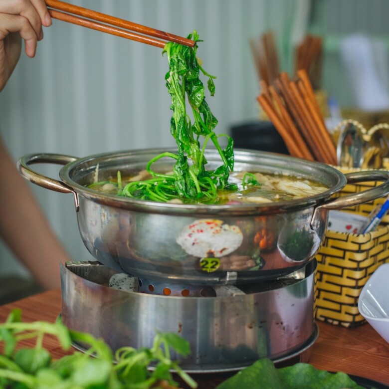 Loại rau xưa bị coi là &#34;rác&#34; nay thành đặc sản chị em thành phố lùng mua, 120.000đ/kg bán vẫn &#34;đắt như tôm tươi&#34; - 4