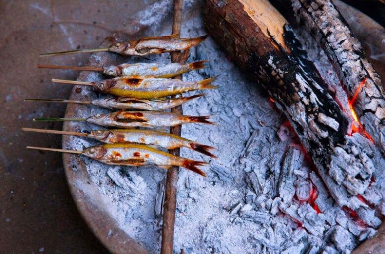 &#34;Lộc trời&#34; trong lòng hồ trở thành món đặc sản trứ danh ở Bắc Kạn, giòn ngọt thơm phức ai ăn cũng tấm tắc khen ngon - 2
