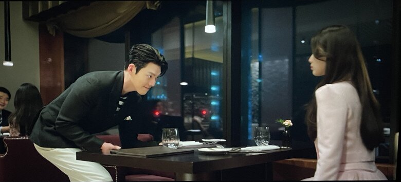 Thần Đèn Ơi Ước Đi: Phim Hàn càng xem càng cuốn, Suzy được &#34;tha thứ&#34; vì đẹp nhưng vẫn không bằng Song Hye Kyo - 7