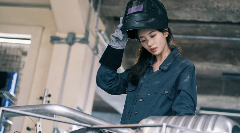 Thần Đèn Ơi Ước Đi: Phim Hàn càng xem càng cuốn, Suzy được &#34;tha thứ&#34; vì đẹp nhưng vẫn không bằng Song Hye Kyo - 3