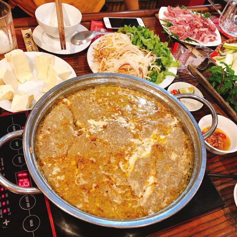 Trời lạnh xì xụp quanh món ăn này thì &#34;tuyệt đỉnh&#34;: Dân sành ăn mách bạn top 8 địa chỉ uy tín nhất Thủ đô - 3
