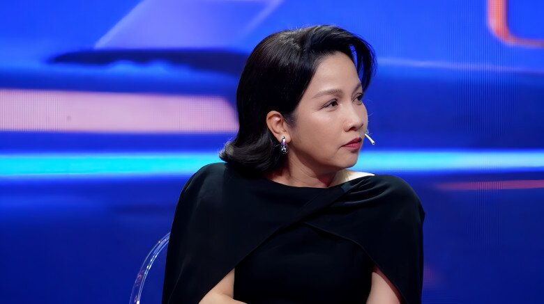 Từ Minh Hằng đến Đông Nhi - dàn sao Việt lần đầu chạm mặt “song trùng” A.I của chính mình - 4