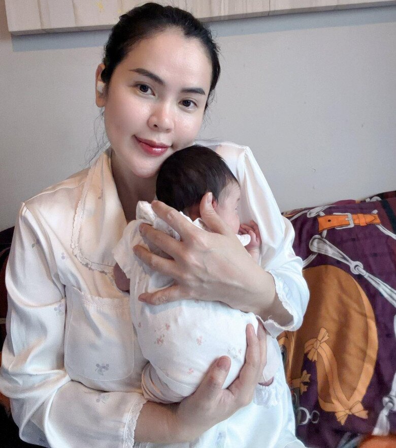 Dàn nhóc tỳ tuổi Tỵ chào đời năm 2025: Nhật Kim Anh sinh công chúa lai, Ngô Thanh Vân - Puka cùng chồng trẻ đón con - 14