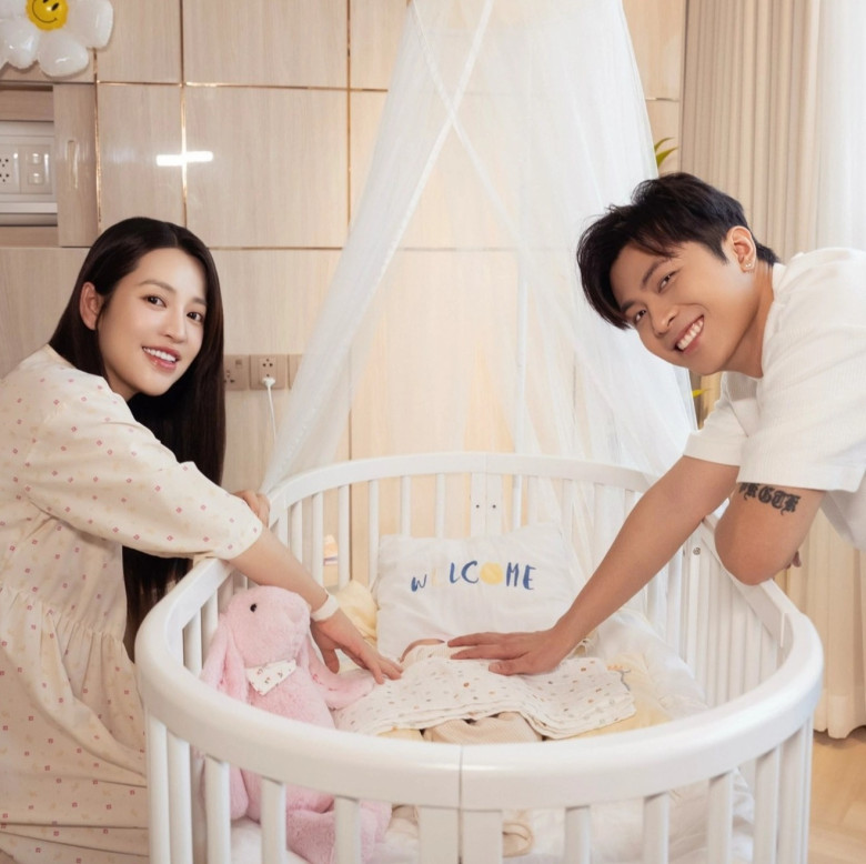 Dàn nhóc tỳ tuổi Tỵ chào đời năm 2025: Nhật Kim Anh sinh công chúa lai, Ngô Thanh Vân - Puka cùng chồng trẻ đón con - 2