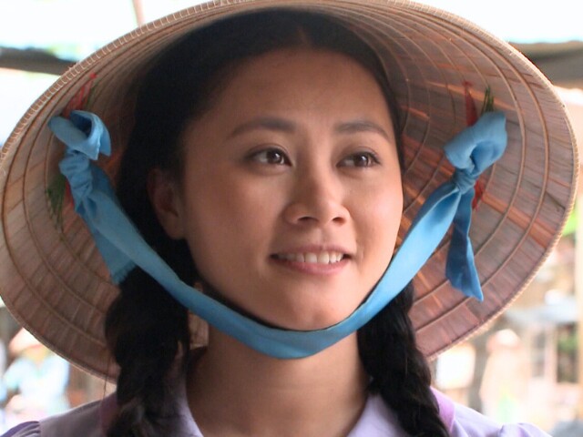 Thanh Hiền - Vân Trang: Cặp “tình địch” năm nào giờ thành mẹ bỉm cực phẩm, Vân Trang đẻ 4 lần vẫn thon thả - 2