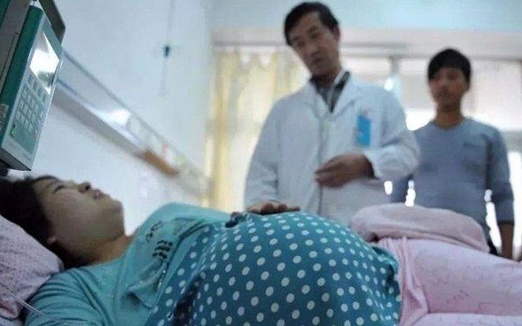 Chảy máu vùng kín 10 ngày liên tục, cô gái 16 tuổi khiến bác sĩ tá hoả khi siêu âm, suýt mất mạng - 2