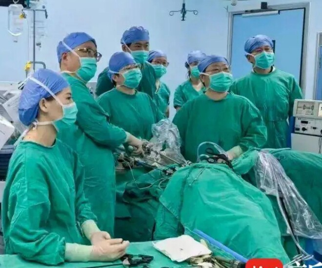 Con gái 8 tuổi nhập viện vì chảy máu vùng kín nhiều ngày, kết quả siêu âm khiến mẹ ân hận - 1