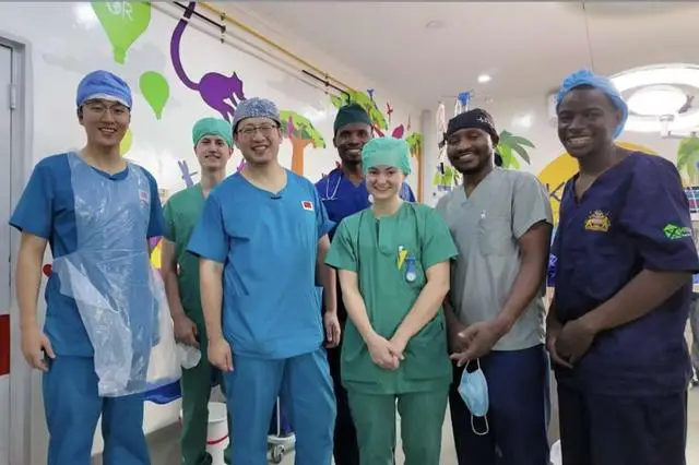 Em bé mới sinh có “vật thể lạ” ở mông khiến bác sĩ ngỡ ngàng, tỷ lệ hiếm gặp - 2