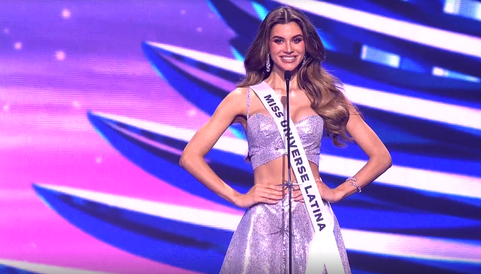 Trực tiếp chung kết Miss Universe 2025: Tân hoa hậu chính thức gọi tên đại diện đến từ Mexico - 42