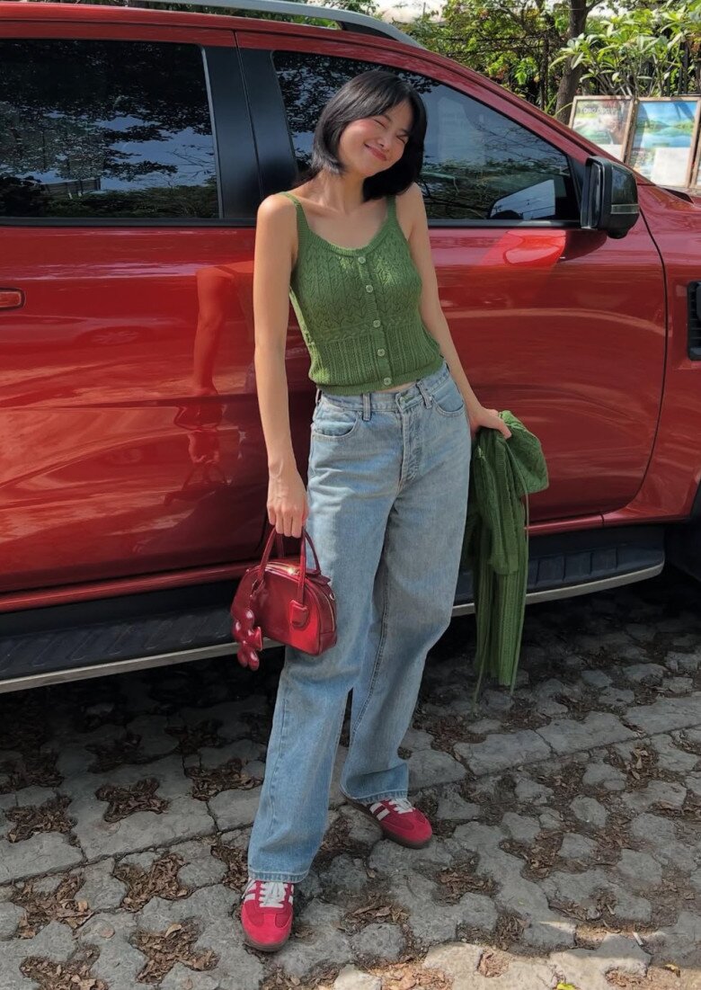 8 outfit đi cà phê học lỏm từ Hoa hậu Phương Khánh: Từ thanh lịch đến năng động cá tính, mặc gì lên hình cũng đẹp - 7