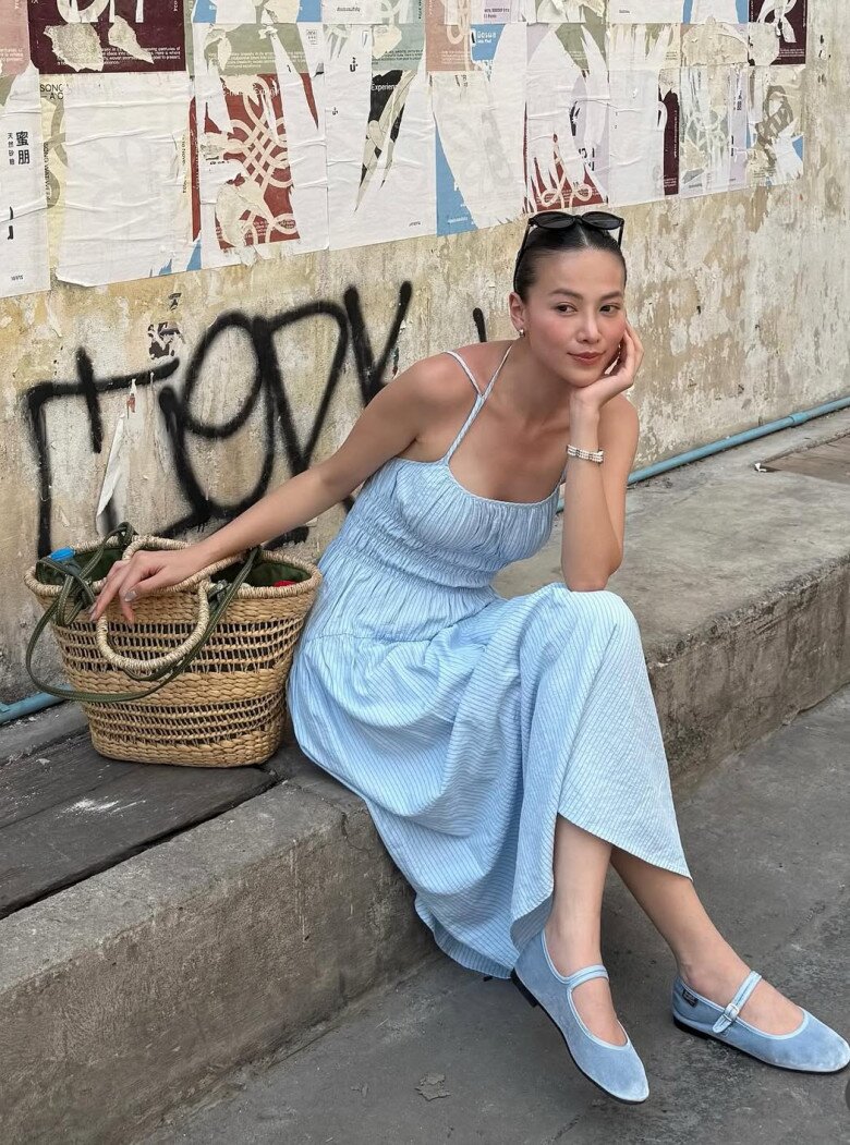 8 outfit đi cà phê học lỏm từ Hoa hậu Phương Khánh: Từ thanh lịch đến năng động cá tính, mặc gì lên hình cũng đẹp - 8