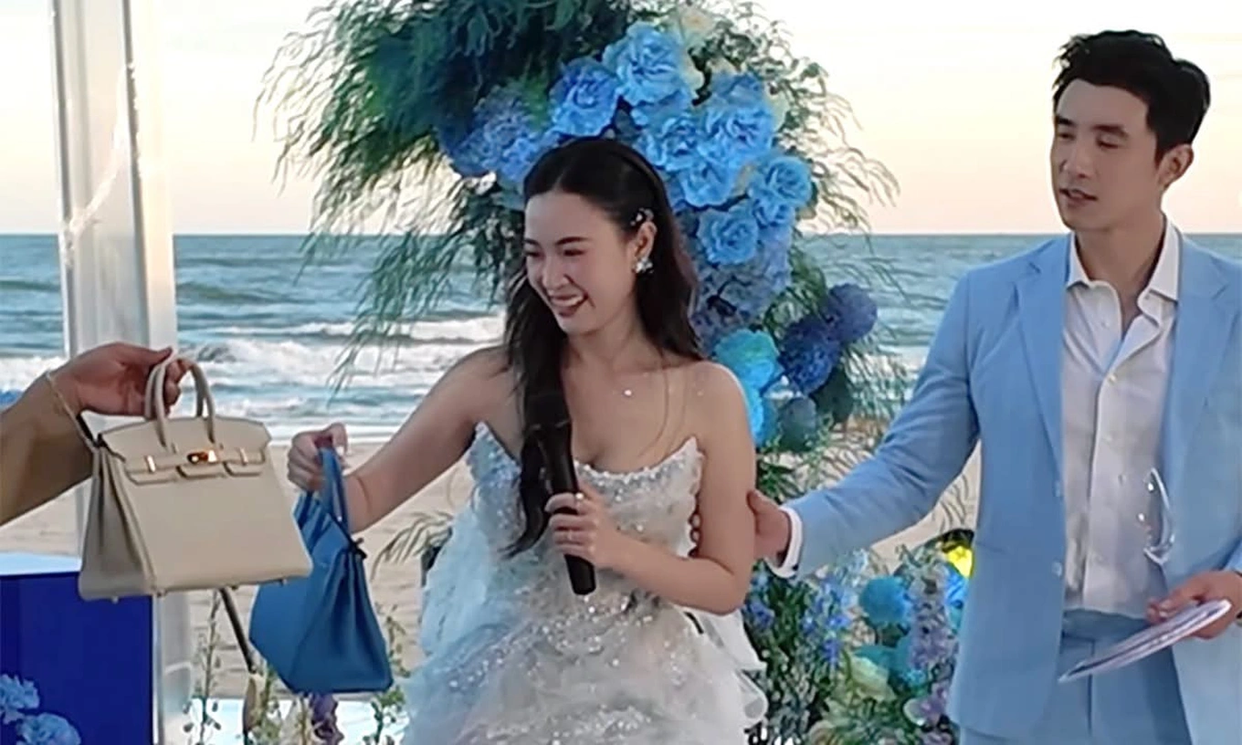 Midu mê mệt chiếc túi 50 triệu “đựng được cả thế gian” dù sỡ hữu loạt túi hiệu đắt đỏ giá tiền tỷ - 1