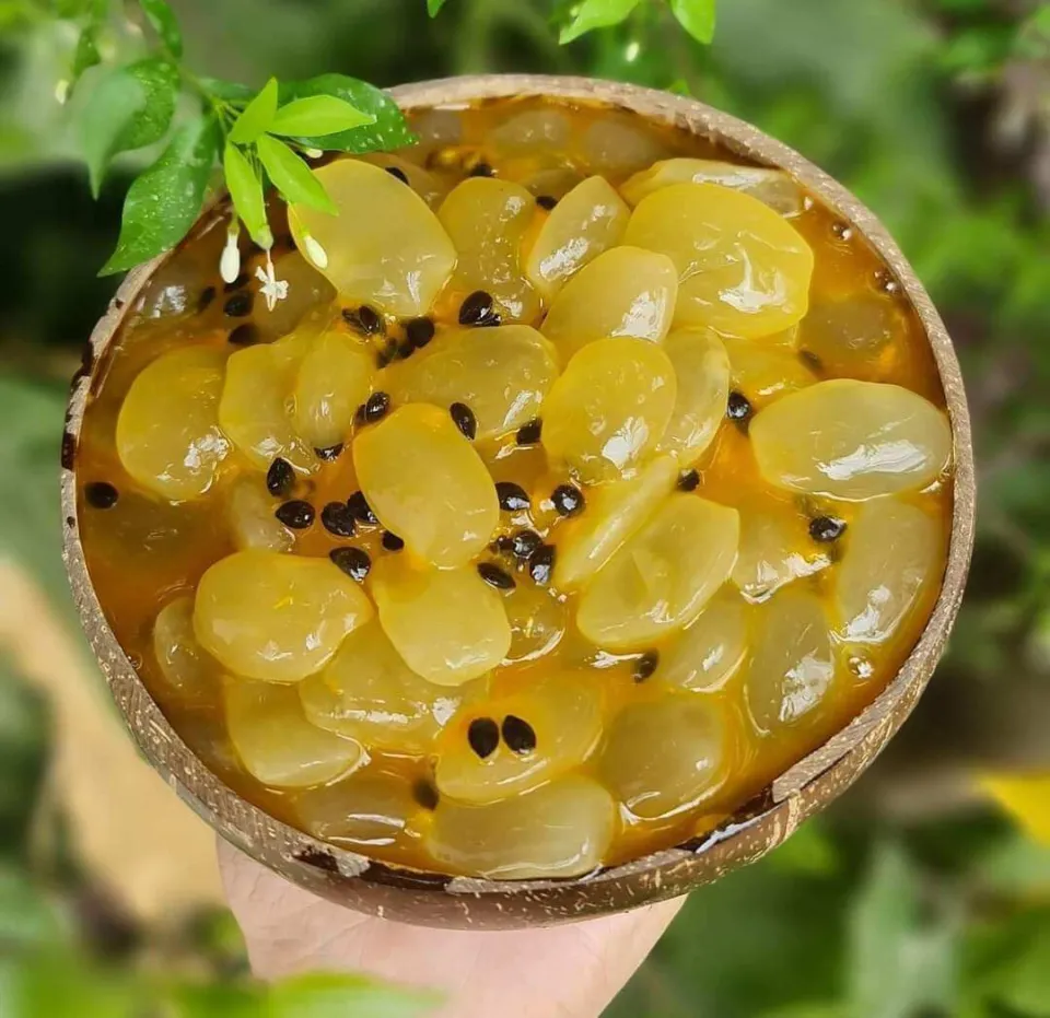 Loại hạt xưa rụng đầy vườn không ai ăn, giờ thành đặc sản được ưa chuộng, 200.000 đồng/kg vẫn cháy hàng - 3