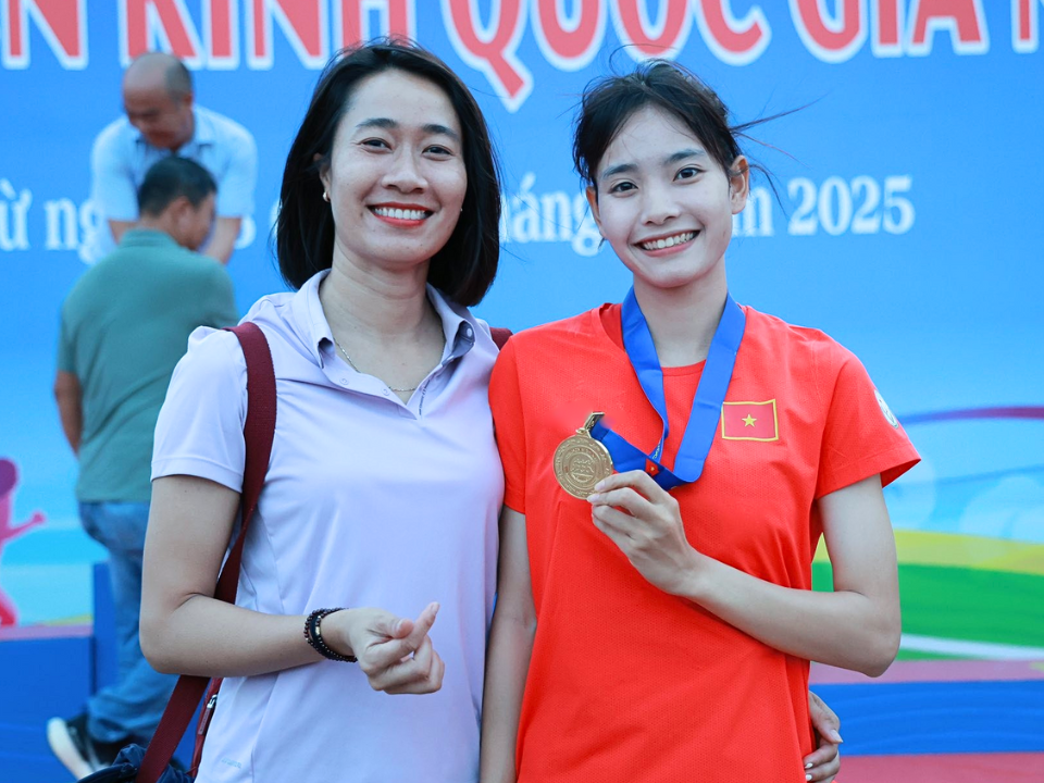 Gặp “thiên thần điền kinh” gây sốt ở SEA Games 33: Tự nhận mình không đẹp, từng nghĩ sẽ dừng lại vì chấn thương - 3