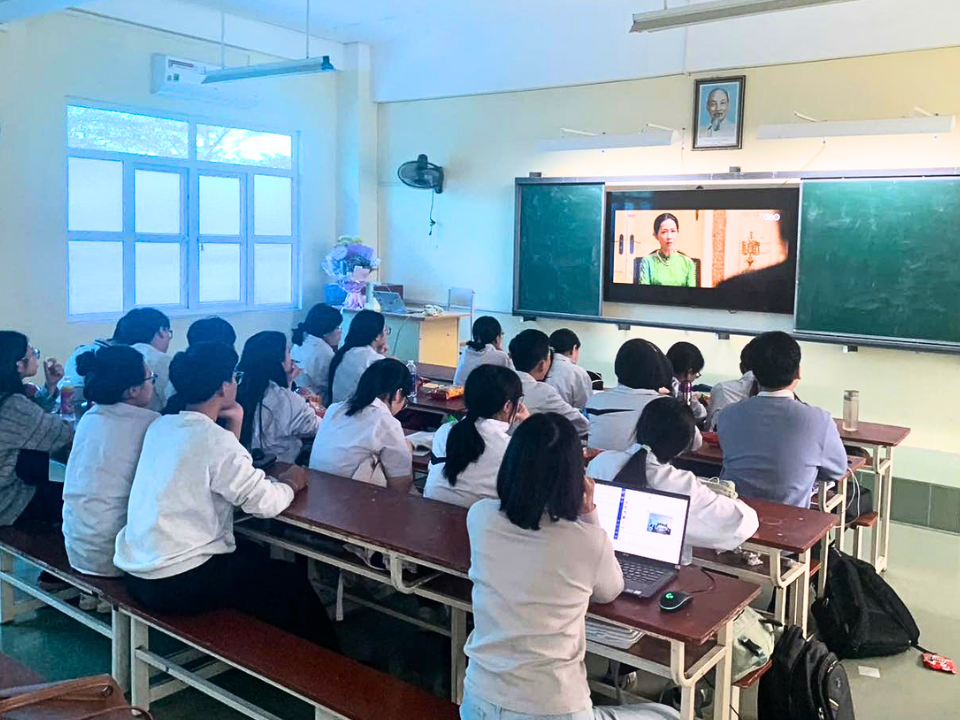 Ở Hưng Yên có ngôi trường chuyên nổi tiếng, là “lò luyện nhân tài”, sở hữu bảng vàng thành tích đáng ngưỡng mộ - 2