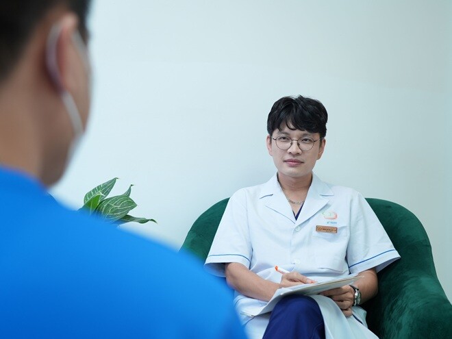 Mất việc, chàng trai ở Hà Nội ngày nào cũng làm một việc để thỏa mãn bản thân, sau đó “cầu cứu” bác sĩ - 2