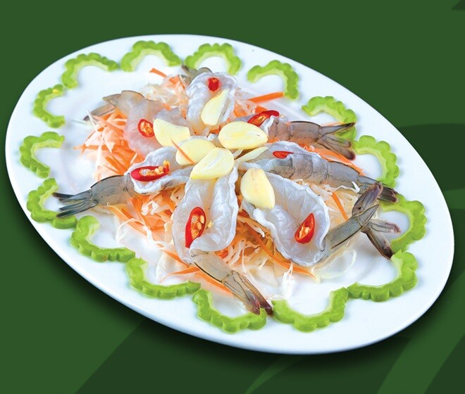 Thích ăn “thuận tự nhiên” để giữ trọn dinh dưỡng, chuyên gia cảnh báo điều nguy hiểm có thể “dẫn lối” ung thư - 1