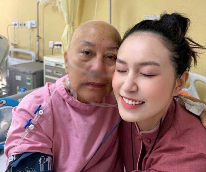 Bà xã Tuấn Hưng trải lòng về hành trình chăm sóc mẹ chồng trong bệnh viện, chia sẻ về nhân duyên đặc biệt - 1