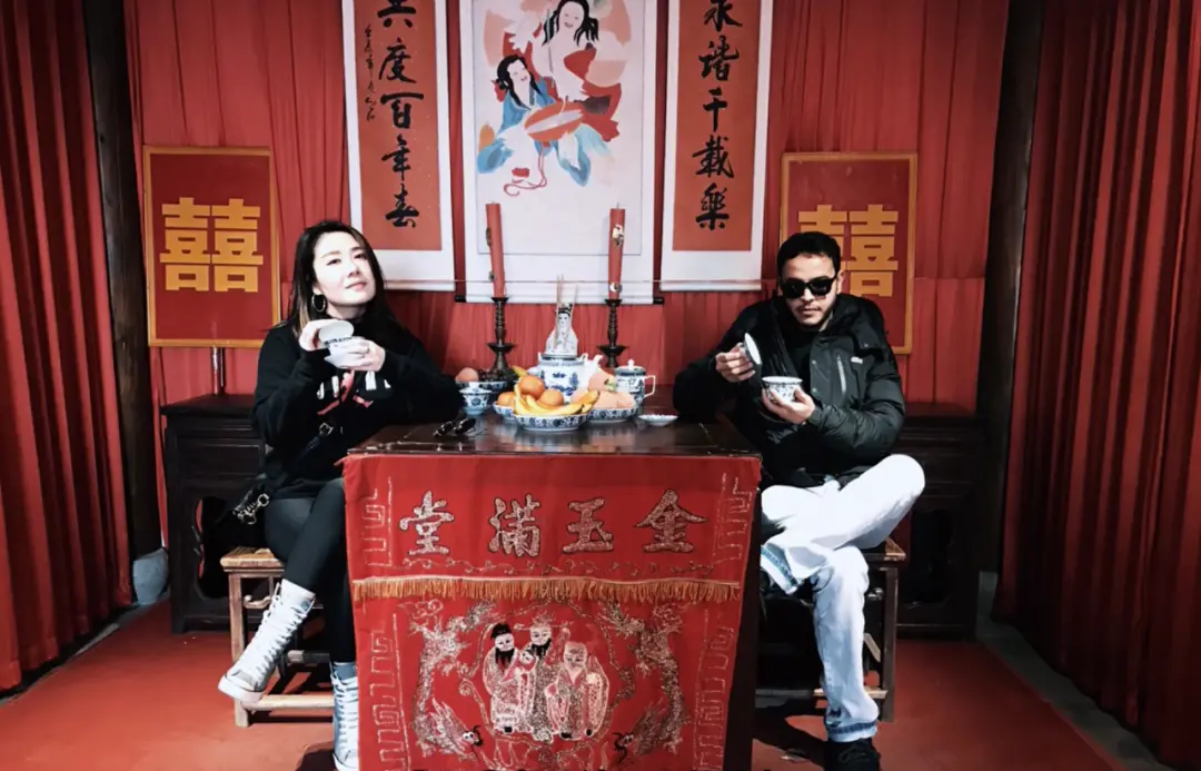 Cưới trai nghèo Ả Rập Xê Út kém 9 tuổi, người phụ nữ choáng váng khi về thăm nhà chồng - 4