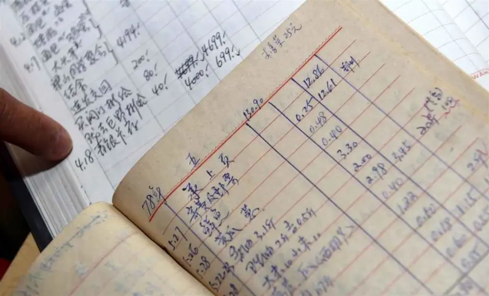 Đến viện dưỡng lão thăm chồng U100, con gái riêng của ông chỉ mặt mẹ kế hỏi một câu đắng lòng - 2