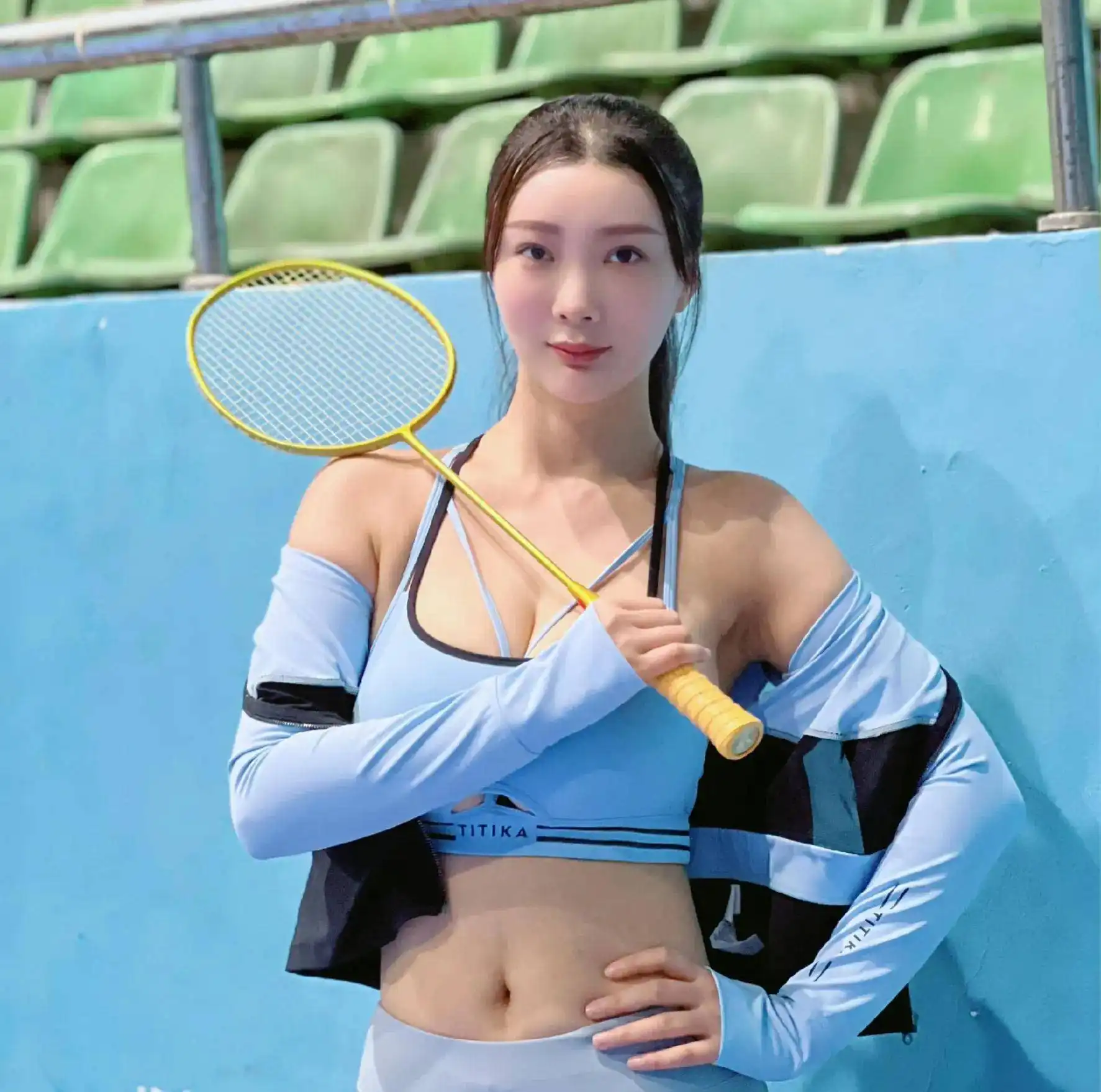 Đối thủ của Can Lộ Lộ bỏ nghề bác sĩ làm diễn viên, giúp mối tình đầu quay phim “nóng” và cái kết - 2