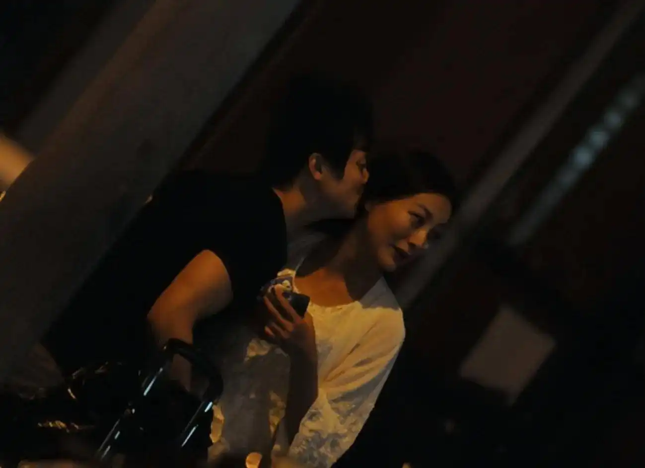 Đối thủ của Can Lộ Lộ bỏ nghề bác sĩ làm diễn viên, giúp mối tình đầu quay phim “nóng” và cái kết - 6