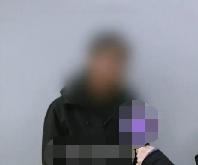 Mừng đầy tháng con gái bằng 20 bàn tiệc, người đàn ông sốc nặng trước sự thật khi đến nhà bạn gái - 1