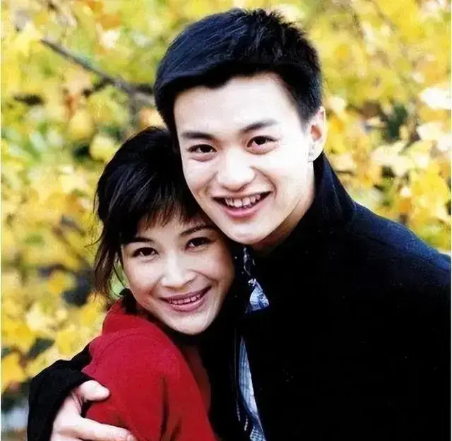 Nữ thần khiến đại gia chi hơn 600 tỷ để bỏ vợ, giờ liều mạng đóng phim trả nợ cho chồng nhưng mãi không hết - 2