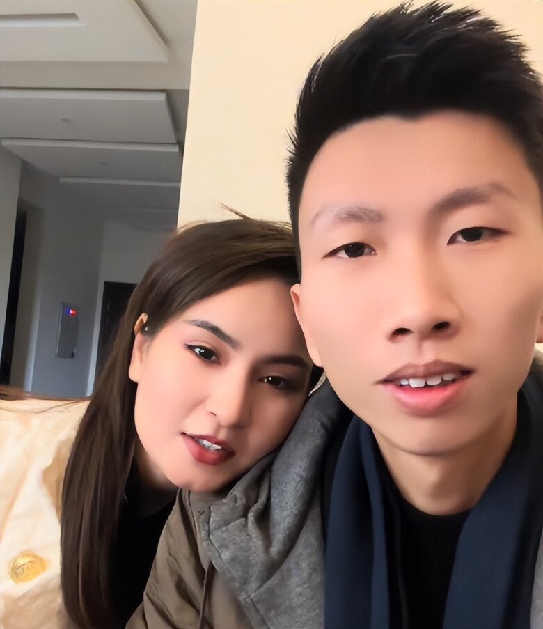 Phải lòng cô gái Afghanistan từ cái nhìn đầu tiên, 8X được vợ cho tiền mua nhẫn vàng, mẹ vợ dành 3 tháng may áo cưới - 3