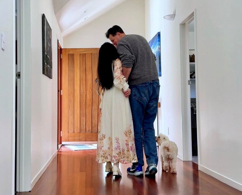 Sau gần 1 năm tái hôn với chồng Tây, “diễn viên lùn nhất Việt Nam” khuyên: “Nhất định phải lấy chồng giàu nhé” - 3