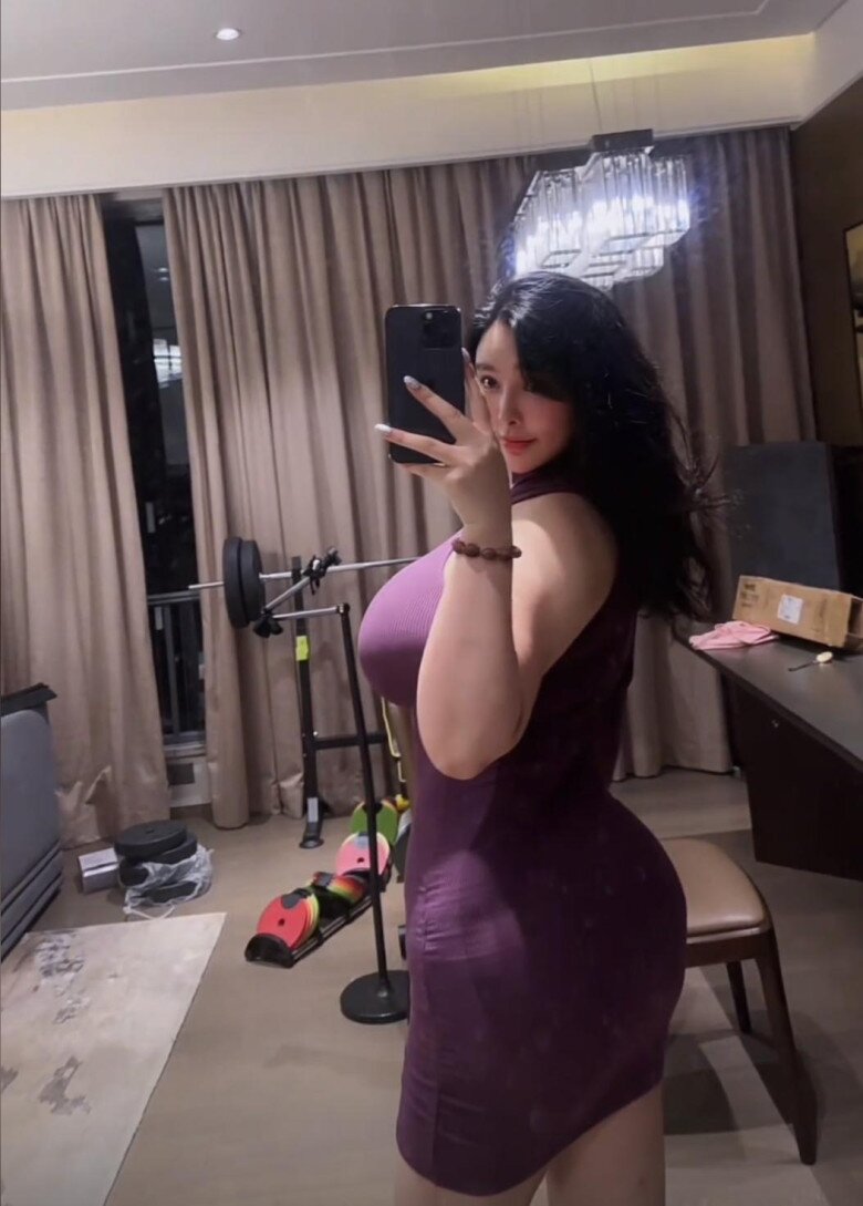 Trai đẹp 10X yêu nữ giám đốc siêu vòng 1 hơn 13 tuổi, mỗi tháng được cho 187 triệu để tiêu - 2