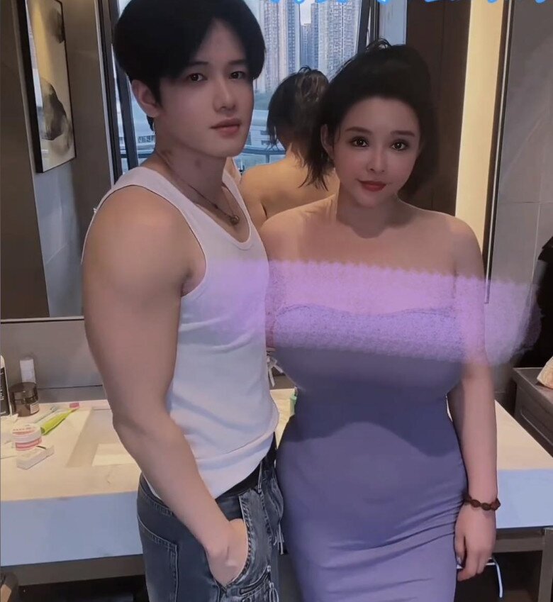 Trai đẹp 10X yêu nữ giám đốc siêu vòng 1 hơn 13 tuổi, mỗi tháng được cho 187 triệu để tiêu - 9