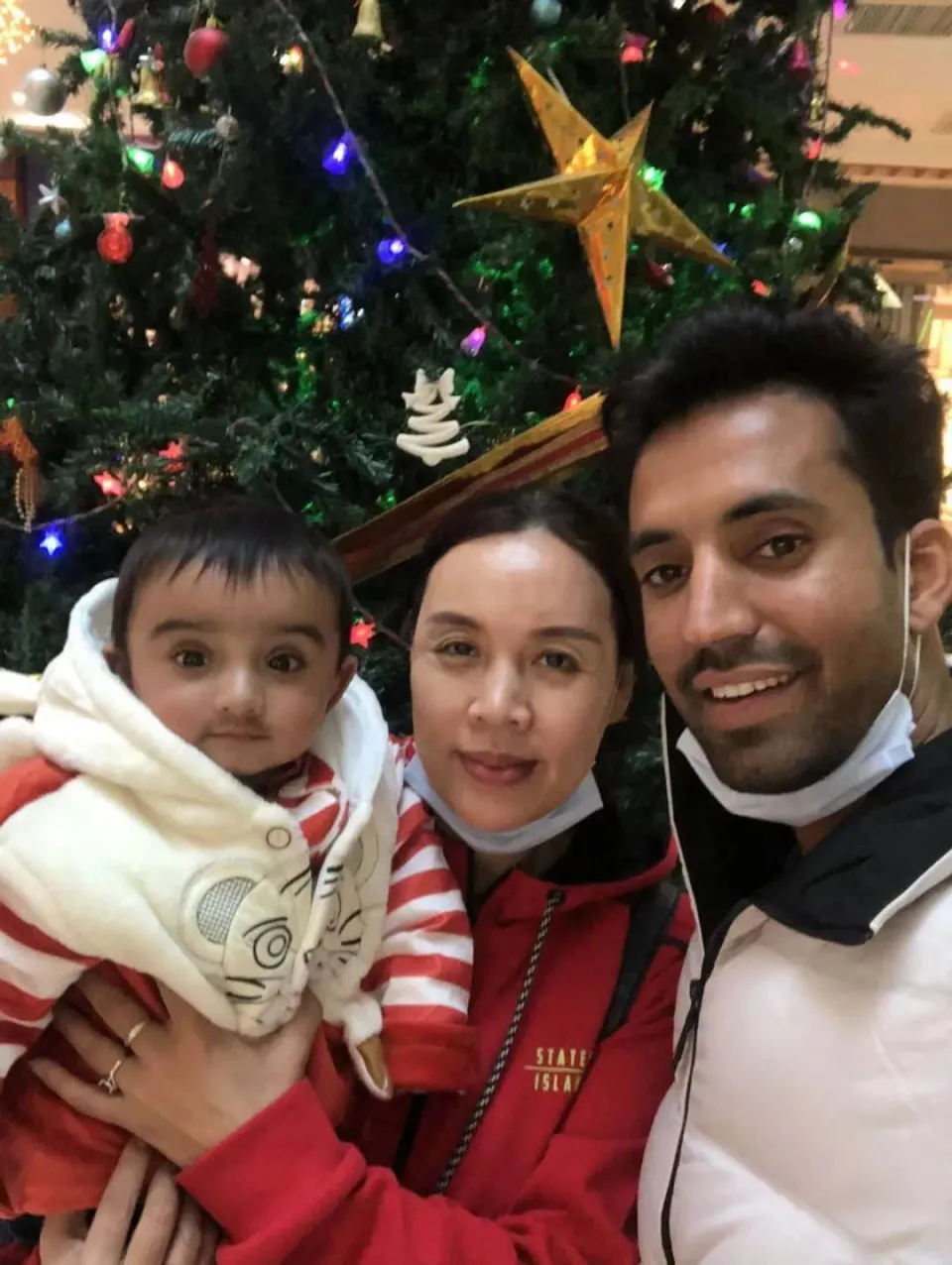 U50 tái hôn với chàng trai Pakistan 27 tuổi, mở 2 trường học, theo chồng về quê rồi choáng với cảnh trước sân - 6