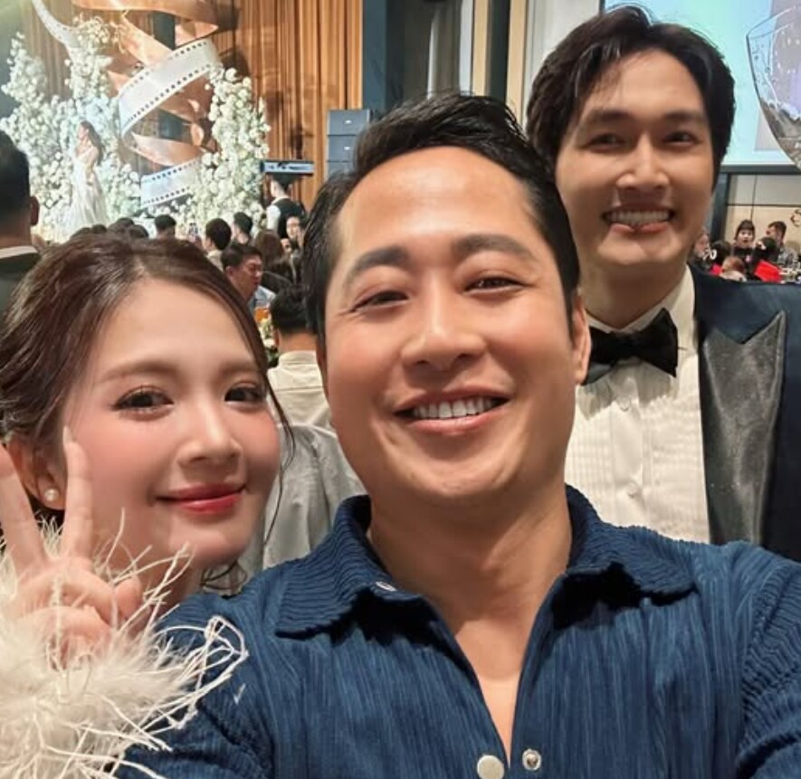 Ngọc Huyền nghẹn ngào trong lễ cưới với Đình Tú: "Anh nói 10 lần cãi nhau, anh sẽ xin lỗi trước 8 lần" - 4